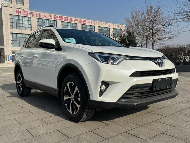 Toyota RAV4 2019 2.0L CVT 2WD Pioneer China V – фото 4