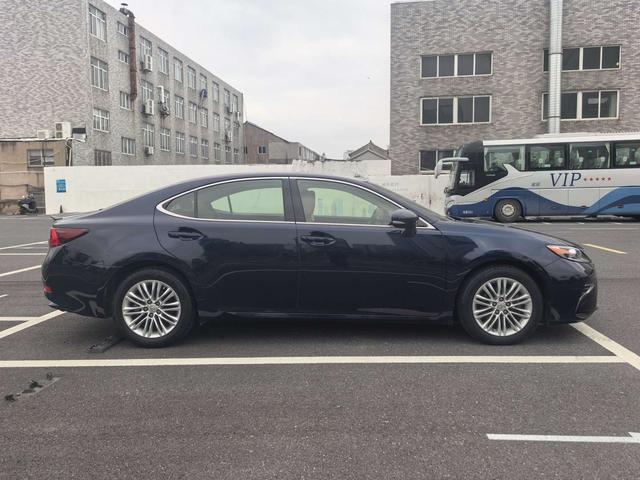 Lexus ES 2015 200 Elite – фото 4