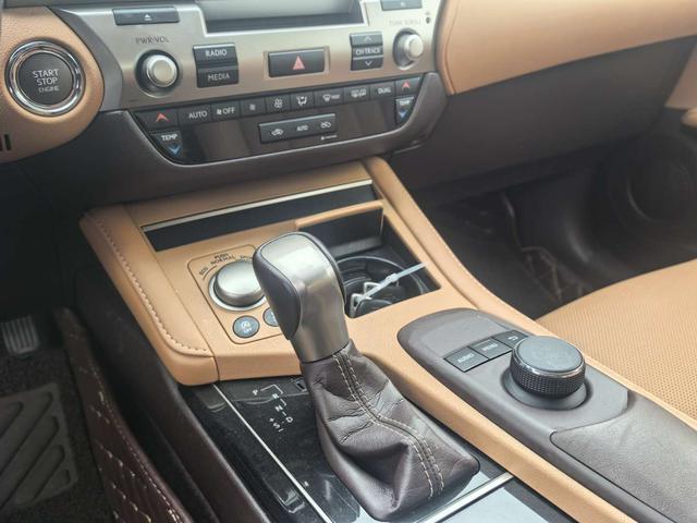 Lexus ES 2015 200 Elite – фото 8