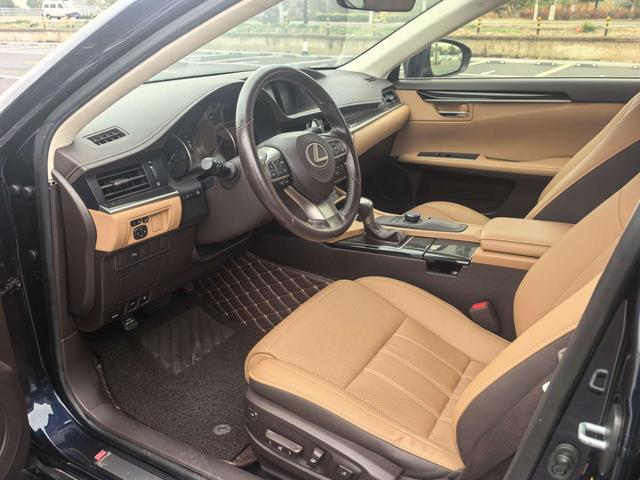 Lexus ES 2015 200 Elite – фото 14