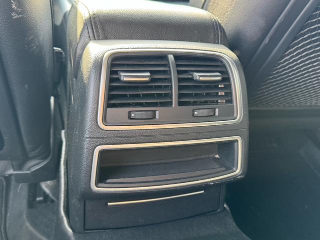 Audi A6L 2015 модификация TFSI Million Memorial Zhiling – фото 12
