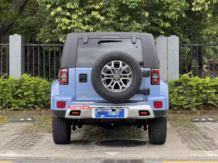 BAIC BJ40 2023 Model 2.0T Automatic 4WD City Hunter Edition Warrior Model