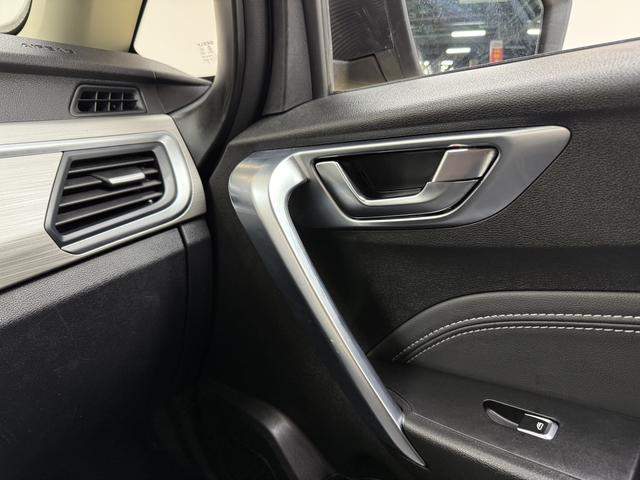 Geely Vision X3 2020 1.5L CVT Premium – фото 9