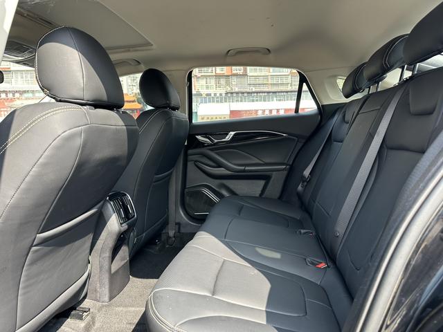 BESTUNE B70 2022 Third Generation 1.5T Automatic Premium – фото 7