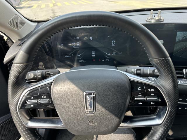 BESTUNE B70 2022 Third Generation 1.5T Automatic Premium – фото 12