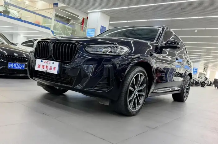 BMW X3 2023 Model xDrive30i Leading Model M Night Set