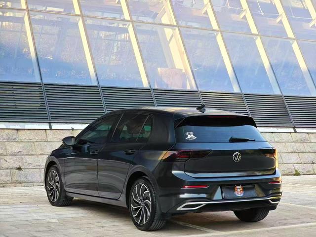 Volkswagen Golf 2021 280 TSI DSG Pro – фото 5