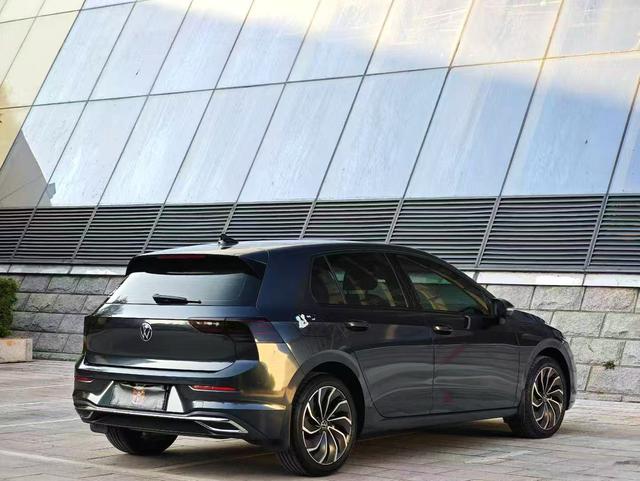 Volkswagen Golf 2021 280 TSI DSG Pro – фото 7