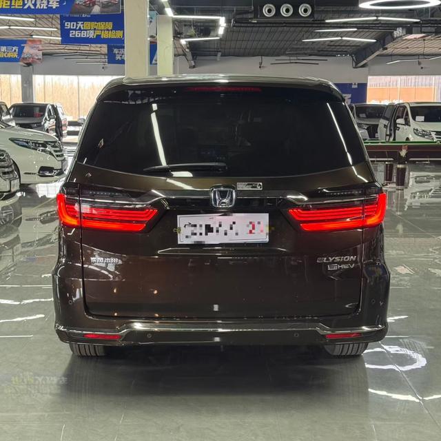 Honda Elysion 2022 2.0L Hybrid Ultimate – фото 8