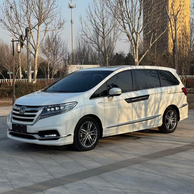 Honda Elysion 2019 2.0L e:HEV Ultimate – фото 1
