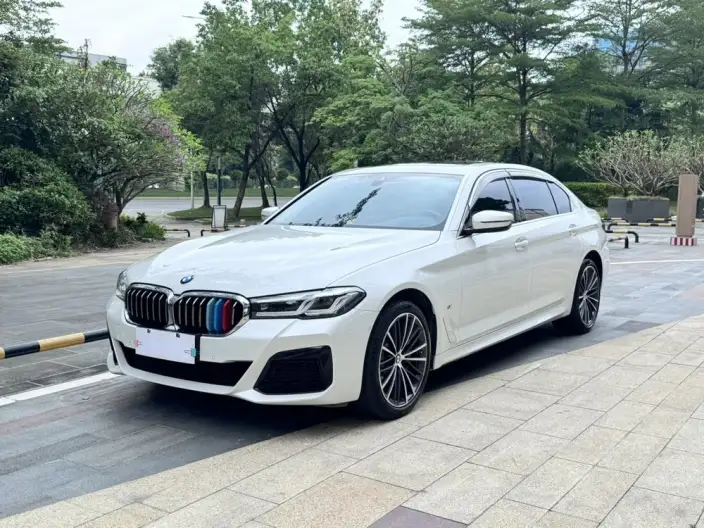 BMW 5 Series 2022 Model Facelift II 530Li Leading Model M Sports Set