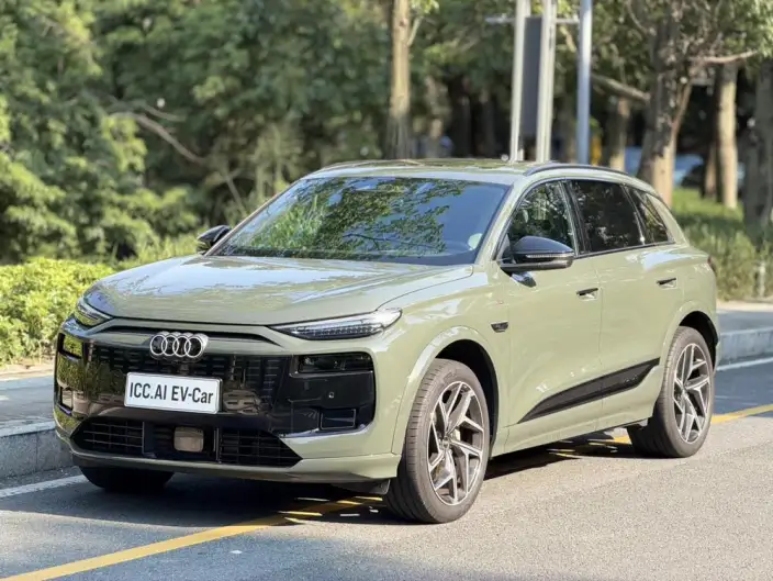 AUDI Q6L e-tron 2026 Model First Edition Pilot Edition