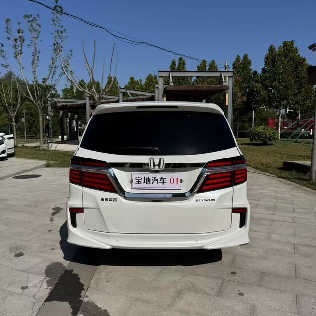 Honda Elysion 2016 2.4L Ultimate – фото 8