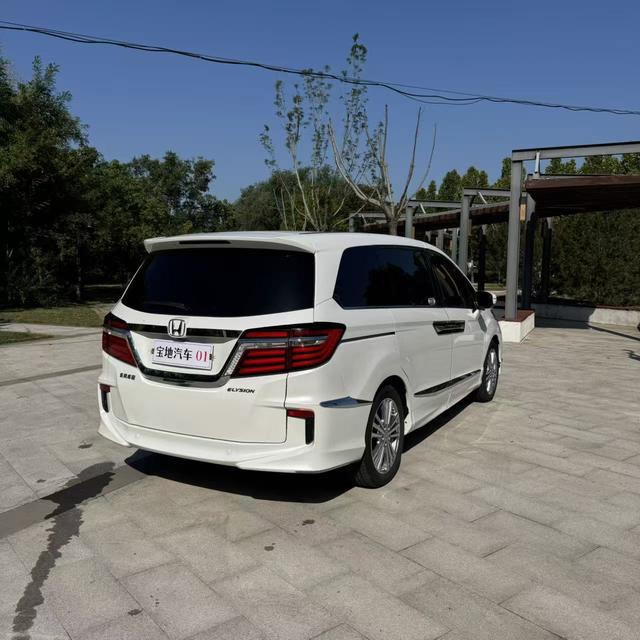 Honda Elysion 2016 2.4L Ultimate – фото 9