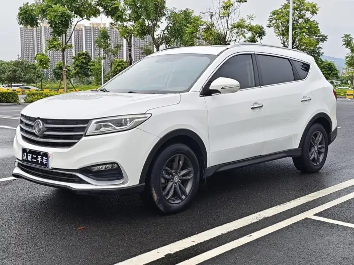 Dongfeng Fengguang 580 2020 Model 1.5T CVT Luxury Model