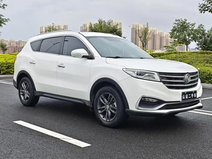 Dongfeng Fengguang 580 2020 Model 1.5T CVT Luxury Model