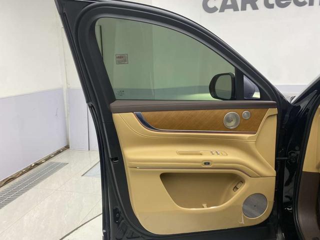 Aito M9 2025 Range-Extended Ultra 6-seat – фото 27