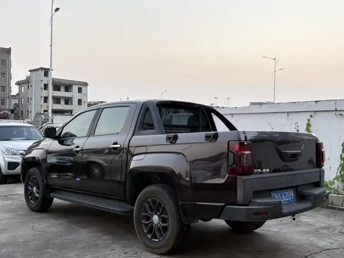 Yutong Domain Tiger 7 2020 Model 2.0T Diesel Automatic 2WD Comfort Edition Short axis China VI JX4D20A6L