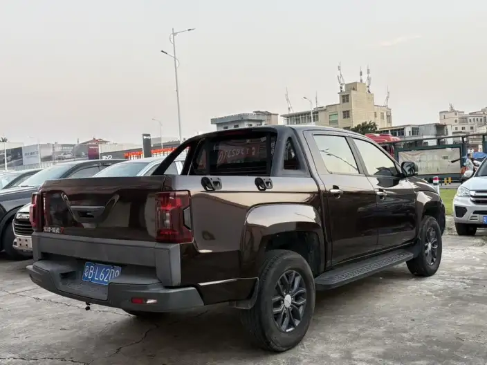 Yutong Domain Tiger 7 2020 Model 2.0T Diesel Automatic 2WD Comfort Edition Short axis China VI JX4D20A6L