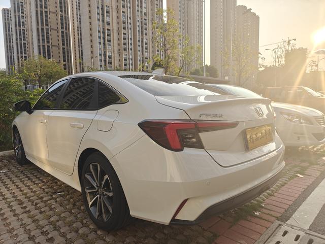 Honda INTEGRA 2023 240TURBO CVT Luxury – фото 18