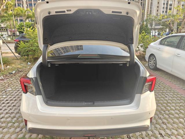 Honda INTEGRA 2023 240TURBO CVT Luxury – фото 21
