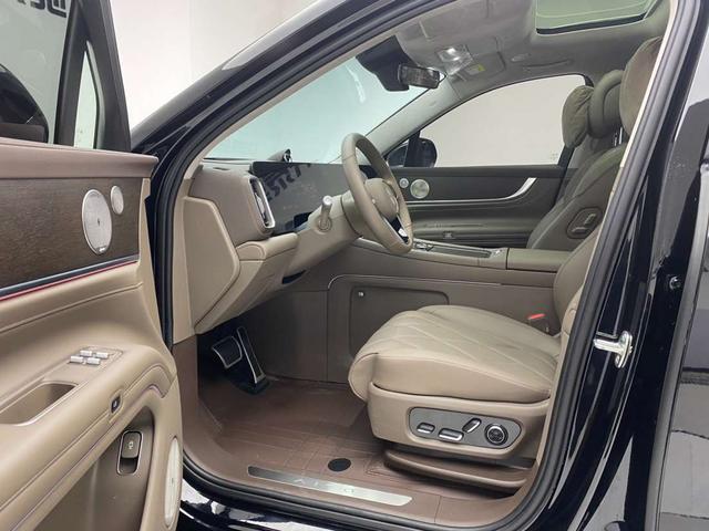 Aito M9 2025 Range-Extended Ultra 6-seat – фото 17
