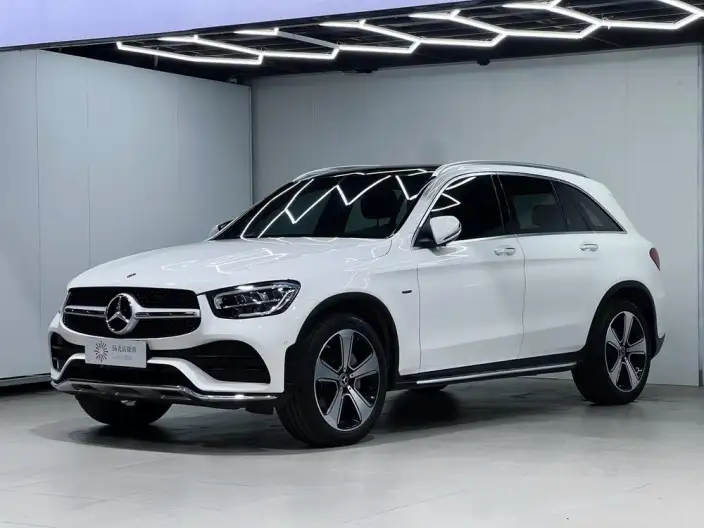 Mercedes-Benz GLC 2022 Model GLC 300 L 4MATIC Dynamic Model Collector Edition