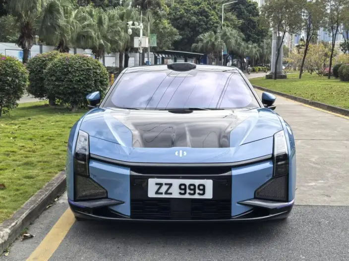 HiPhi Z 2023 Model 5 seat Edition