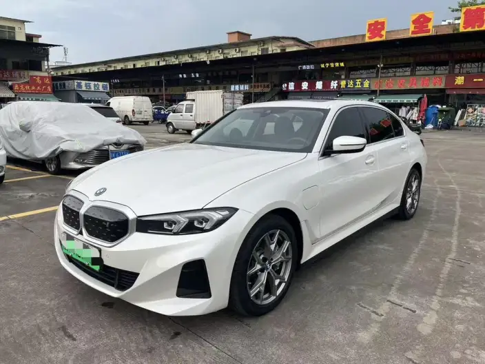 BMW i3 2022 Model eDrive35L