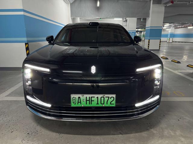 Zunjie S800 2025 модификация Extended Range Star Edition Executive Edition 4 seat