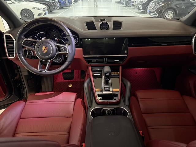 Porsche Cayenne 2023 Cayenne 3.0T Platinum Edition – фото 4