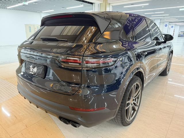 Porsche Cayenne 2023 Cayenne 3.0T Platinum Edition – фото 11