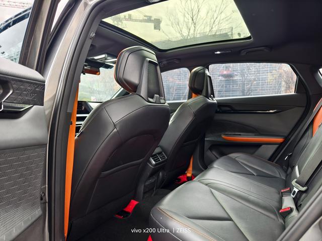 Changan UNI-V 2023 1.5T Smart Enjoy Pilot – фото 5