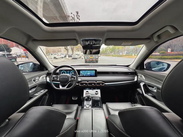 Jetour X70 PLUS 2021 1.6T DCT Ground 7-Seater – фото 7