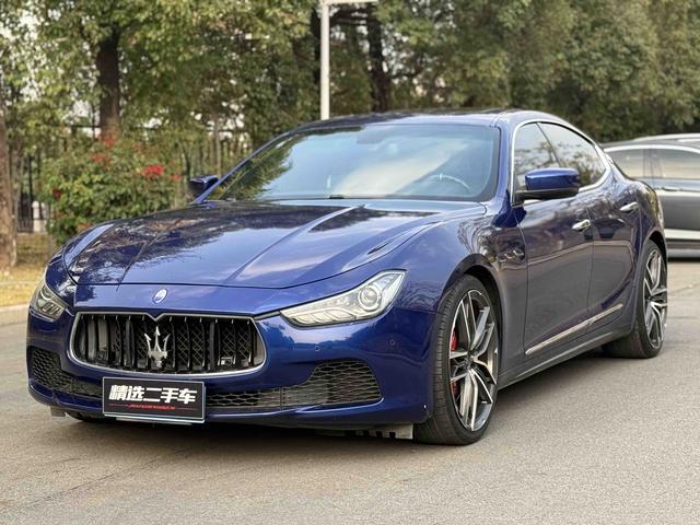 Ghibli 2014 модификация 3.0T S – фото 1
