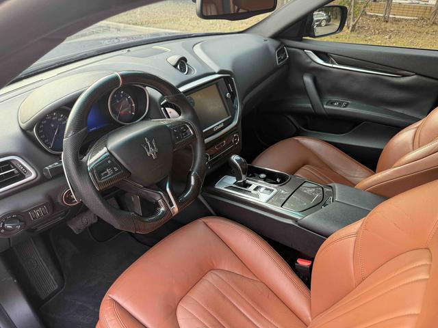 Ghibli 2014 модификация 3.0T S – фото 6