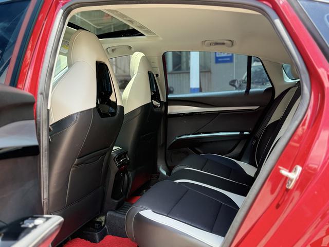 MG5 Scorpio 2022 1.5T Luxury – фото 8