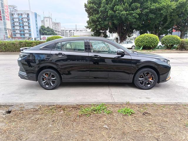 Yixuan 2023 Mach Edition 1.5L Automatic Shadow Chaser – фото 4