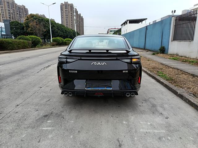 Yixuan 2023 Mach Edition 1.5L Automatic Shadow Chaser – фото 6