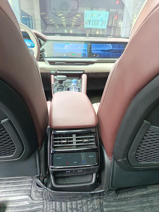 Geely Xingyue L 2023 2.0TD High Power Automatic 2WD Flagship – фото 12