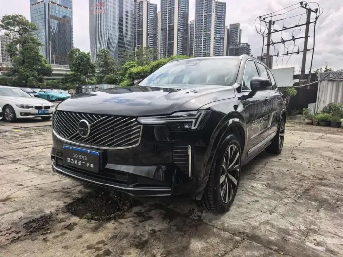 Volvo XC90 2025 Model Facelift B6 Smart Elegance Deluxe Edition 6 seat