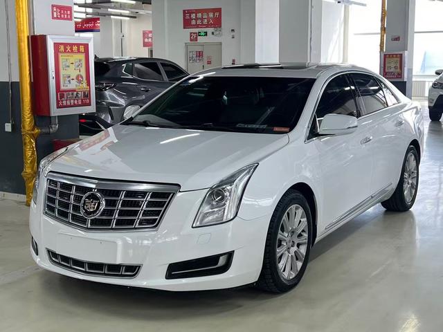 Cadillac XTS 2015 28T Comfort – фото 1
