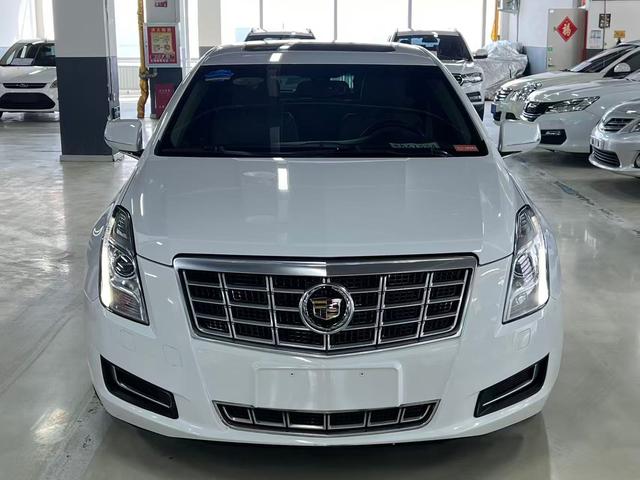 Cadillac XTS 2015 28T Comfort – фото 2