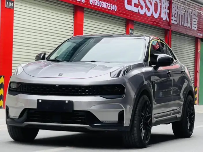 Lynk & Co 05 2022 Model 2.0TD 2WD Shine Halo