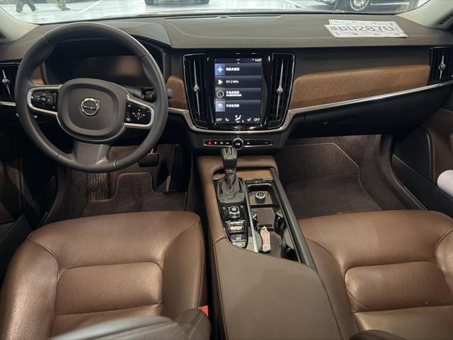 Volvo S90 2019 T5 Intelligent Refined – фото 4