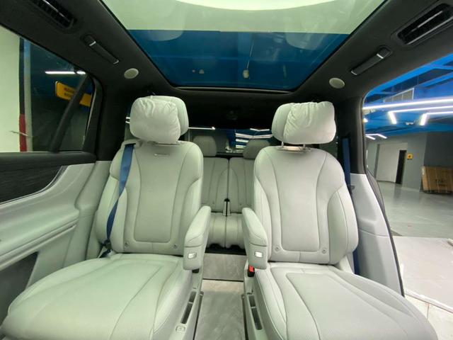 AITO M9 2024 BEV Ultra 6-Seater – фото 15