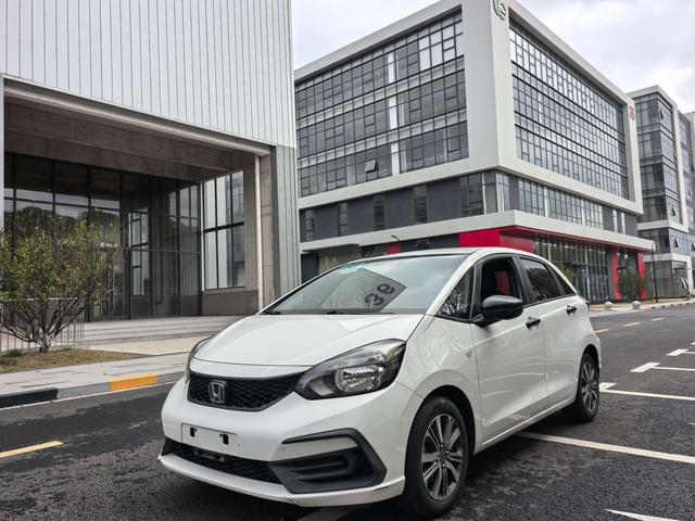 Honda Fit 2021 1.5L CVT Tide Runner Pro Edition – фото 1