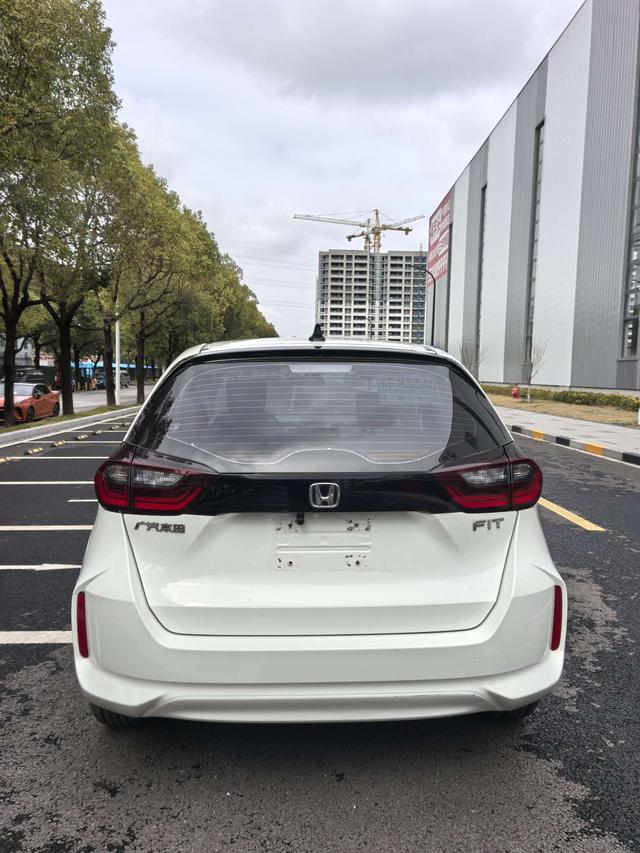 Honda Fit 2021 1.5L CVT Tide Runner Pro Edition – фото 9