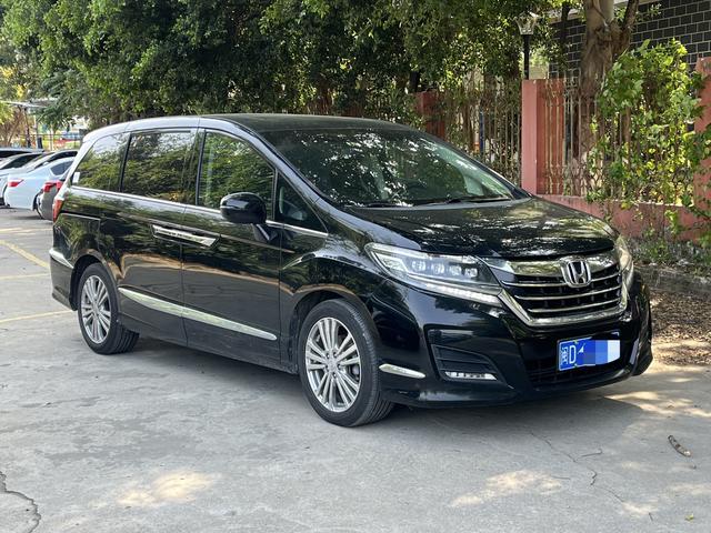 Honda Elysion 2016 2.4L Luxury – фото 3
