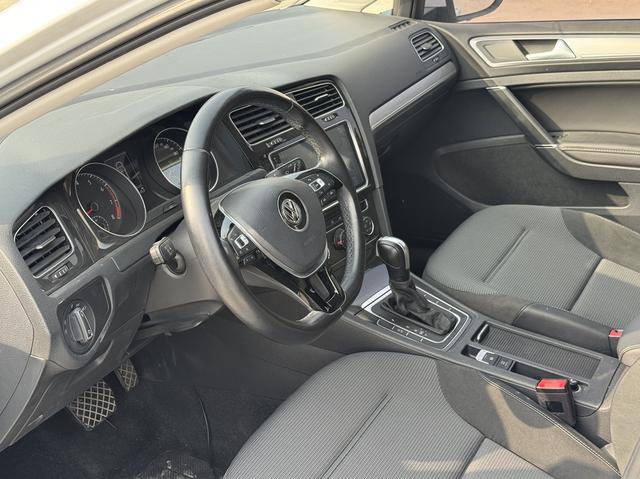 Volkswagen Golf 2018 230 TSI Automatic Comfort – фото 4